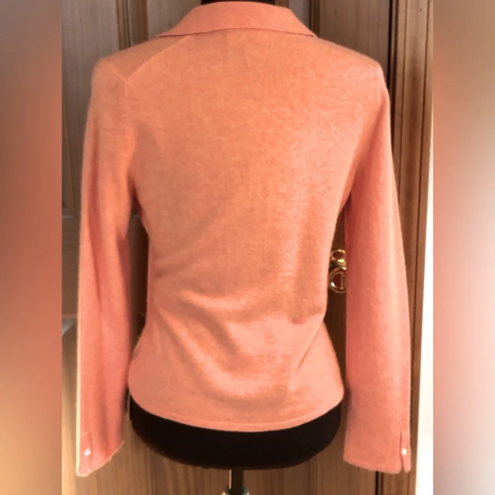 LANDS END sXS cashmere collared sweater Gorgeous melon color Very soft Looks new - Picture 2 of 5
